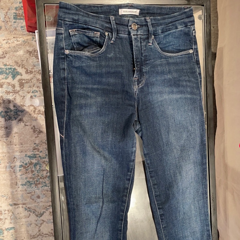 Good American Good Legs Crop